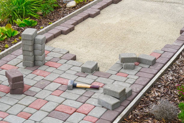 Best Professional Driveway Pavers  in Village Green Green Ridge, PA