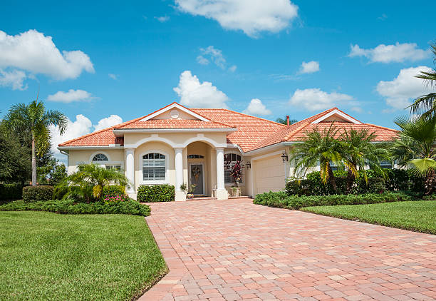 Best Commercial Driveway Pavers  in Village Green Green Ridge, PA