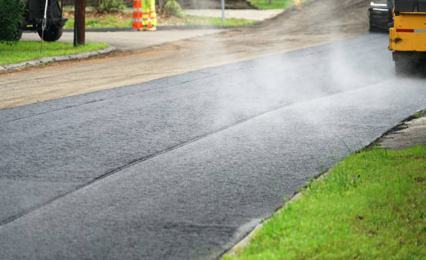 Best Commercial Driveway Pavers  in Village Green Green Ridge, PA